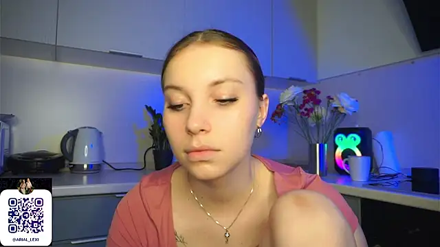 Sairallyn online show from June 2026 10:45:01 PM