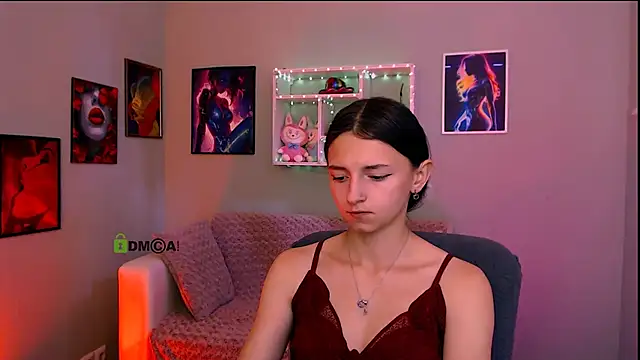 caroline honeyy online show from June 2026 09:45:02 AM