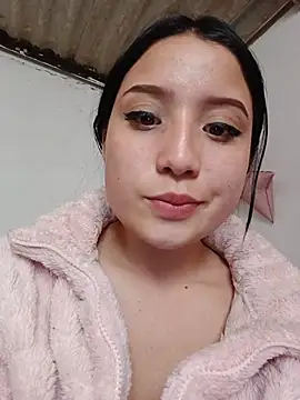 mileidy0106 online show from July 2026 07:38:02 PM