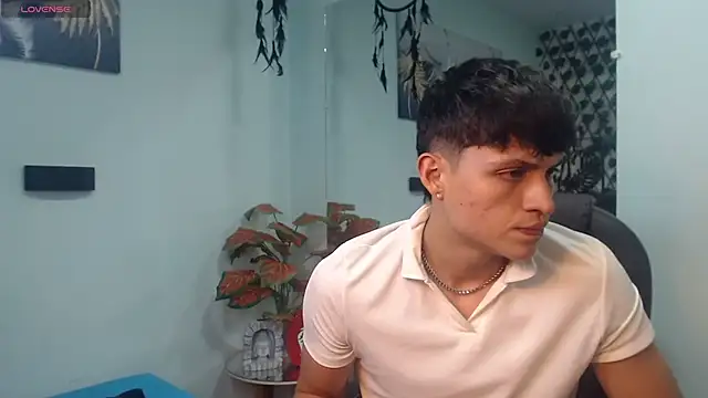 Snapshot of drago_ivan chatting on June 2026 08:18:01 PM drago ivan online show from June 2026 08:18:01 PM