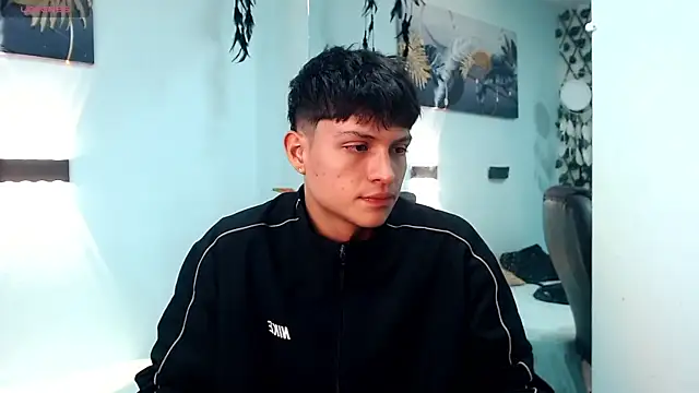 Snapshot of drago_ivan chatting on June 2026 01:04:01 PM drago ivan online show from June 2026 01:04:01 PM
