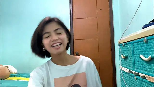 Snapshot of YukikoSchaefers chatting on June 2026 03:07:01 AM YukikoSchaefers online show from June 2026 03:07:01 AM
