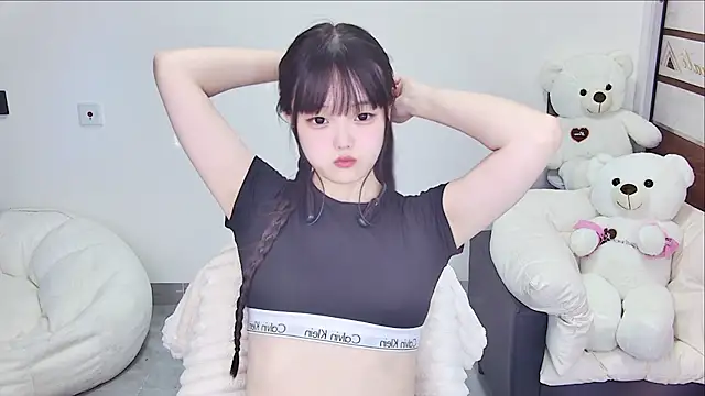 Evil-Bunny007 online show from June 2026 12:26:02 PM