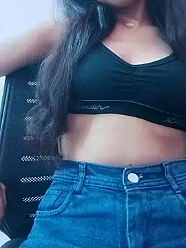 Snapshot of sexy_rubina89 chatting on May 2026 05:36:01 AM sexy rubina89 online show from May 2026 05:36:01 AM