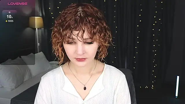 Snapshot of Kira__Fluffy chatting on June 2026 12:09:02 AM Kira Fluffy online show from June 2026 12:09:02 AM