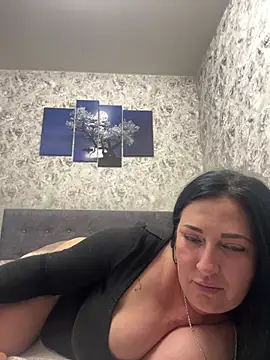 Snapshot of ksuha11 chatting on June 2026 03:04:02 PM ksuha11 online show from June 2026 03:04:02 PM