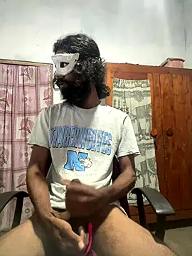 Snapshot of Inuchethi chatting on November 2025 01:05:01 AM Inuchethi online show from November 2025 01:05:01 AM