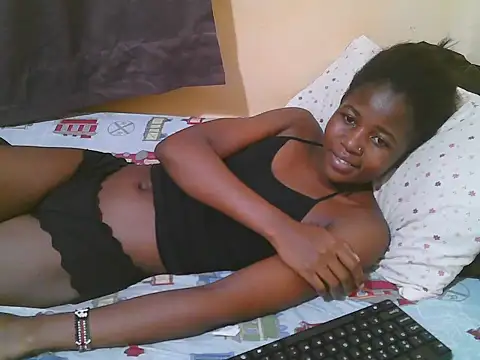 Snapshot of Sweet-tatiana chatting on June 2026 08:52:02 PM Sweet-tatiana online show from June 2026 08:52:02 PM