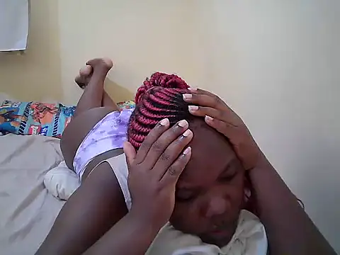 Snapshot of sweet-tiffy chatting on June 2026 10:15:01 AM sweet-tiffy online show from June 2026 10:15:01 AM