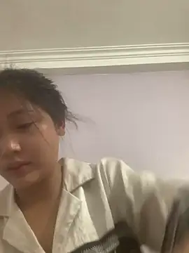 hinami-lo online show from May 2026 06:10:02 AM