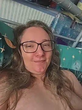 Izzylove47 online show from June 2026 08:41:02 AM