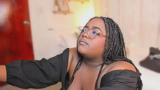 Snapshot of Ayanaa_Ebony_ chatting on June 2026 11:20:02 AM Ayanaa Ebony online show from June 2026 11:20:02 AM