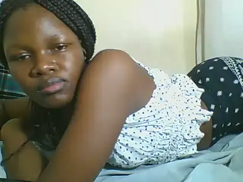 Sweetgal2025 online show from June 2026 08:22:02 PM