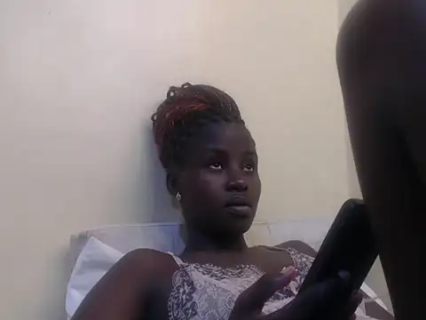 Sexxy-skinny online show from June 2026 12:26:02 PM