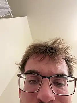 jerkoffwoody online show from July 2026 05:08:02 PM