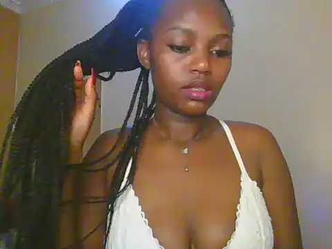 lunahit online show from June 2026 09:19:01 PM