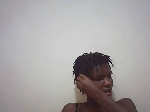 Snapshot of Bootylovet chatting on May 2026 12:19:01 AM Bootylovet online show from May 2026 12:19:01 AM