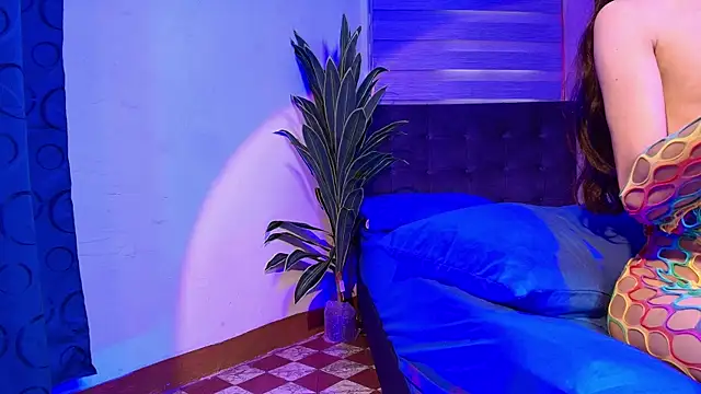 Snapshot of AURALIS_LUX chatting on June 2026 12:03:02 PM AURALIS LUX online show from June 2026 12:03:02 PM