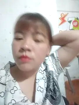 Loleml01 online show from May 2026 03:35:02 AM
