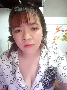 Loleml01 online show from May 2026 04:54:01 AM