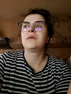 xmarshax online show from November 2025 06:02:01 AM