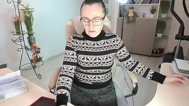 Snapshot of Vika73 chatting on February 2026 06:34:01 AM Vika73 online show from February 2026 06:34:01 AM