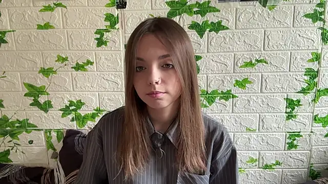 LisaPorse online show from June 2026 06:05:01 AM