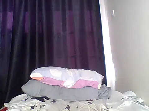 Snapshot of kee_vigin chatting on June 2026 04:47:02 AM kee vigin online show from June 2026 04:47:02 AM