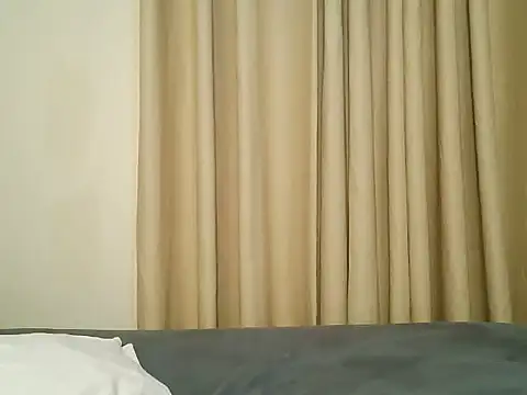 Snapshot of Chocolate_vee chatting on July 2026 11:40:01 PM Chocolate vee online show from July 2026 11:40:01 PM