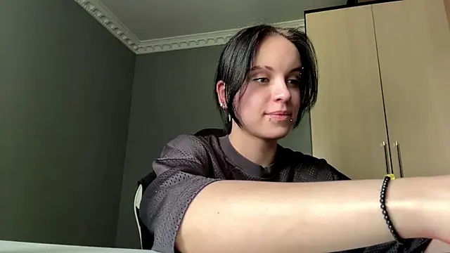 Snapshot of illiebilish chatting on May 2026 07:59:02 AM illiebilish online show from May 2026 07:59:02 AM