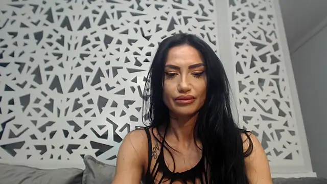 amandasin online show from June 2026 06:54:01 PM