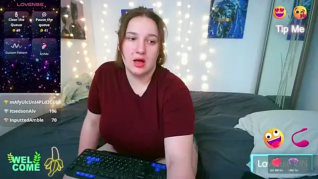 Annita Alyson online show from June 2026 06:54:02 PM