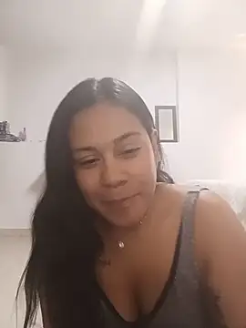 ASHLEYHOTBOOM online show from May 2026 05:20:01 PM