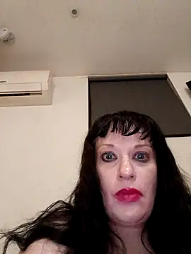 kylliexx online show from November 2025 12:27:02 PM