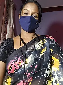 Snapshot of madhushree143 chatting on June 2026 03:28:02 PM madhushree143 online show from June 2026 03:28:02 PM
