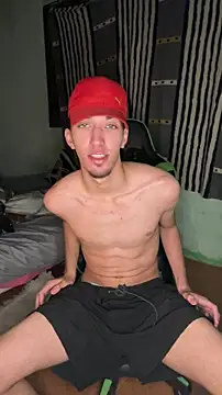 Snapshot of tteucria chatting on May 2026 09:35:01 AM tteucria online show from May 2026 09:35:01 AM