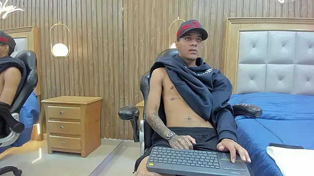 Mael Jason online show from June 2026 11:33:01 AM