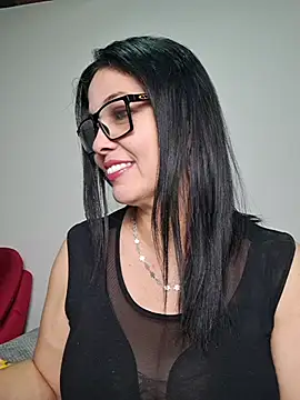 Snapshot of Scarlett_Valnyx chatting on June 2026 03:03:01 PM Scarlett Valnyx online show from June 2026 03:03:01 PM
