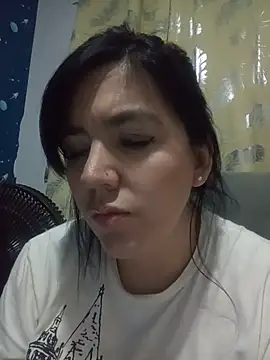 Snapshot of dhanya_moon chatting on July 2026 12:42:01 AM dhanya moon online show from July 2026 12:42:01 AM