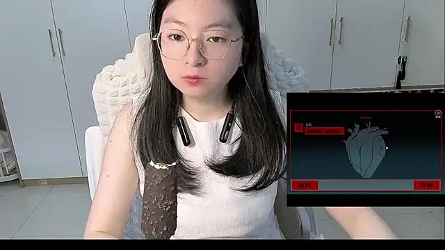 Snapshot of Erya-369 chatting on June 2026 01:20:02 PM Erya-369 online show from June 2026 01:20:02 PM
