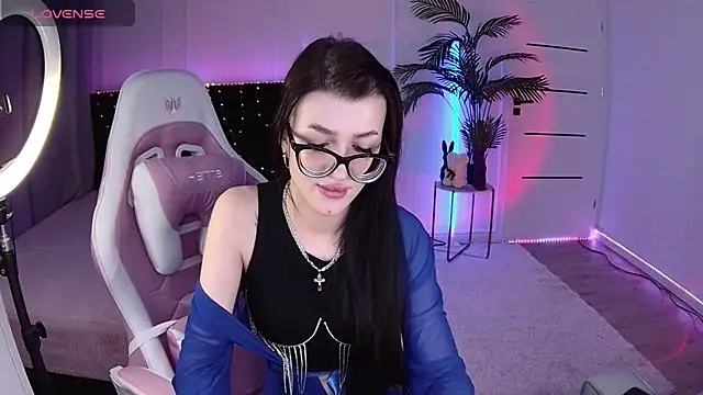 Ariella Me online show from June 2026 06:29:02 AM