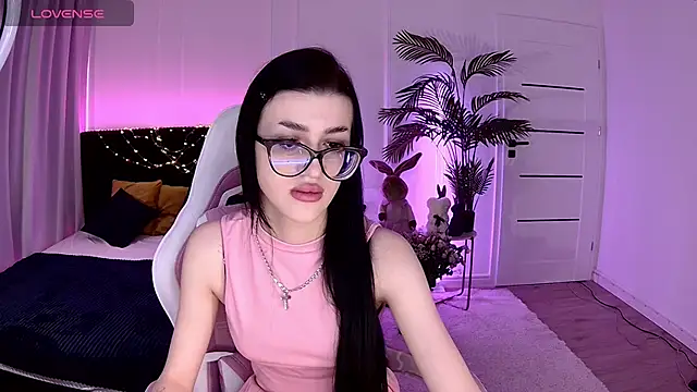 Ariella Me online show from June 2026 06:27:02 AM