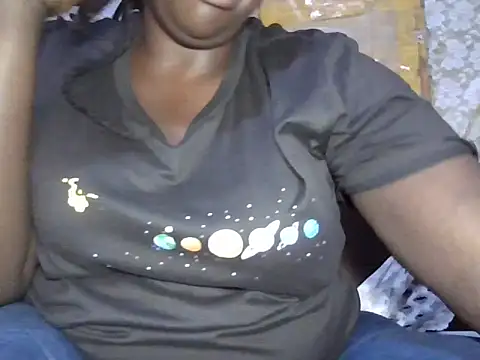 Snapshot of queenrosa3 chatting on July 2026 10:56:02 AM queenrosa3 online show from July 2026 10:56:02 AM
