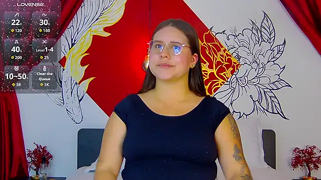 Lia Avalon online show from June 2026 12:50:02 PM