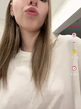 JulyOwens online show from June 2026 06:56:01 PM