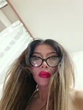 Snapshot of JessicaNichols_ chatting on June 2026 11:37:02 AM JessicaNichols online show from June 2026 11:37:02 AM