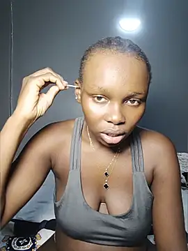 Snapshot of Sexymaurine chatting on June 2026 07:56:01 AM Sexymaurine online show from June 2026 07:56:01 AM