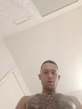 brunodtl online show from May 2026 08:15:01 PM