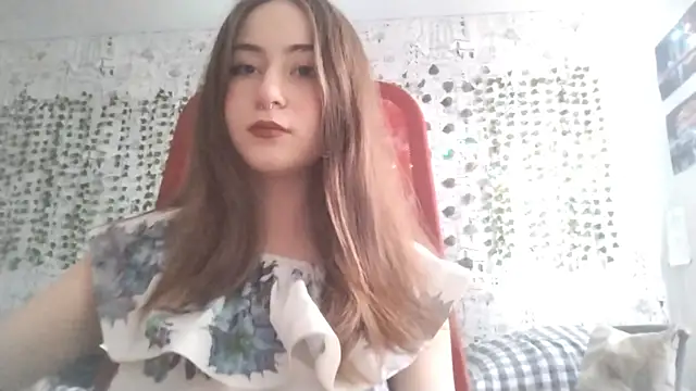 Pollykiss online show from June 2026 10:48:02 AM
