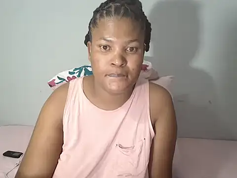 Snapshot of CandyYumsAerolaXX chatting on May 2026 09:21:01 PM CandyYumsAerolaXX online show from May 2026 09:21:01 PM